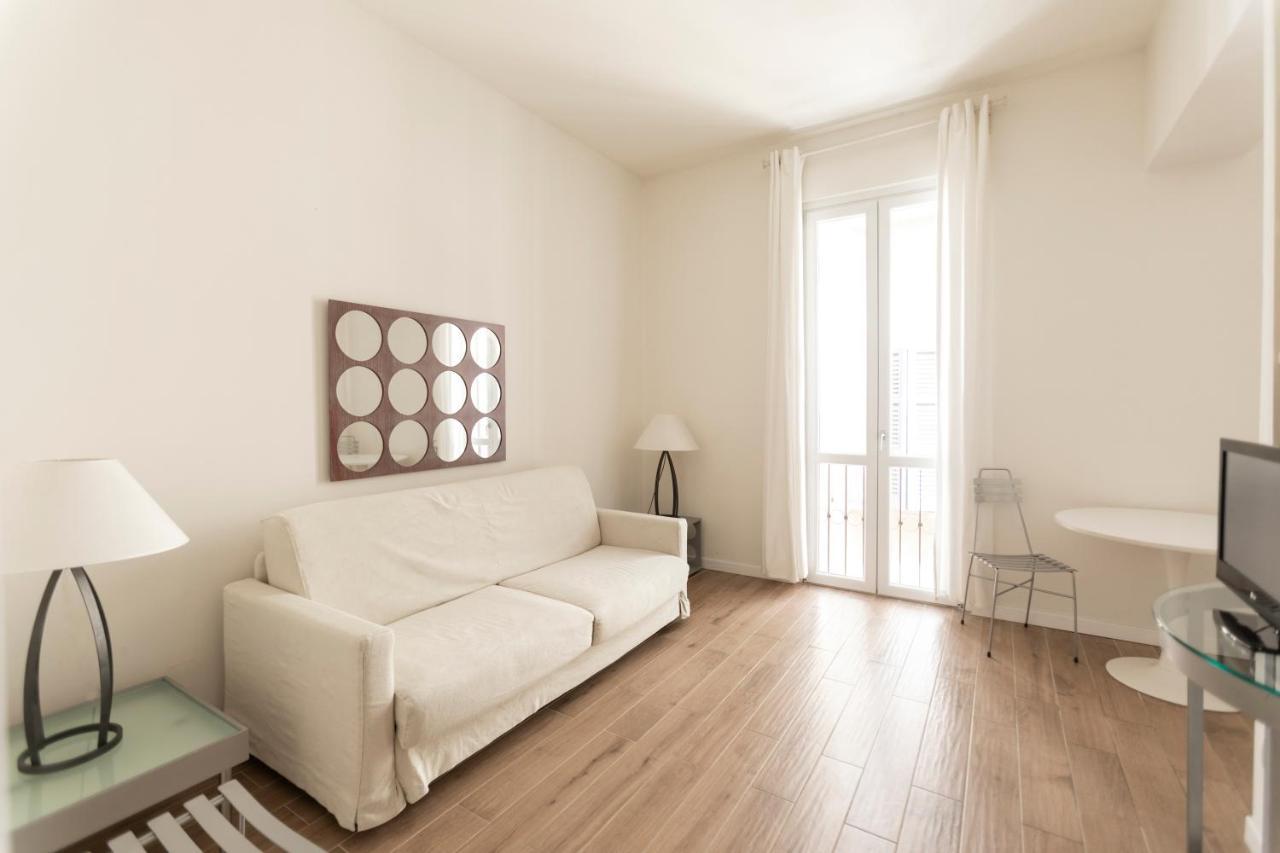 Brera - Fiori Chiari Charme Apartment Milan Bagian luar foto